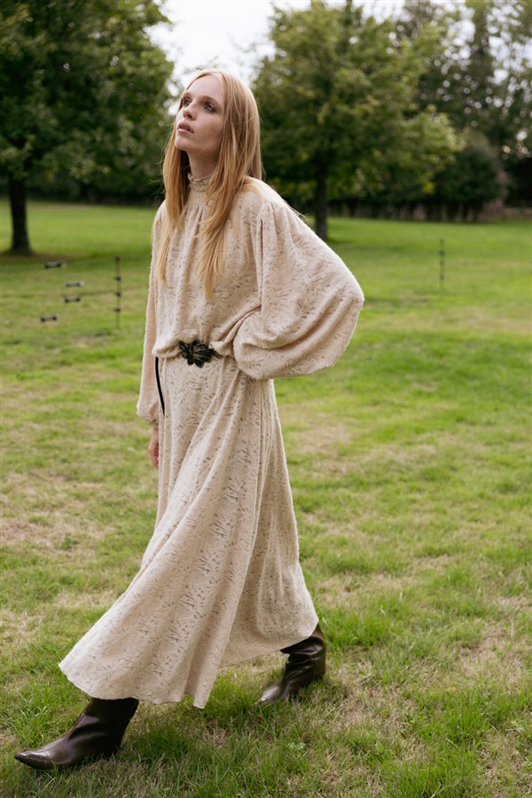 NIDODILEDA KAYE TOP BEIGE